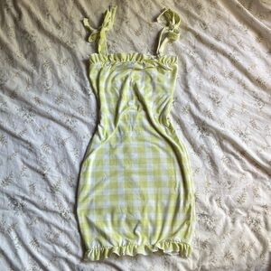 Yellow and white plaid body con mini dress size small in great condition